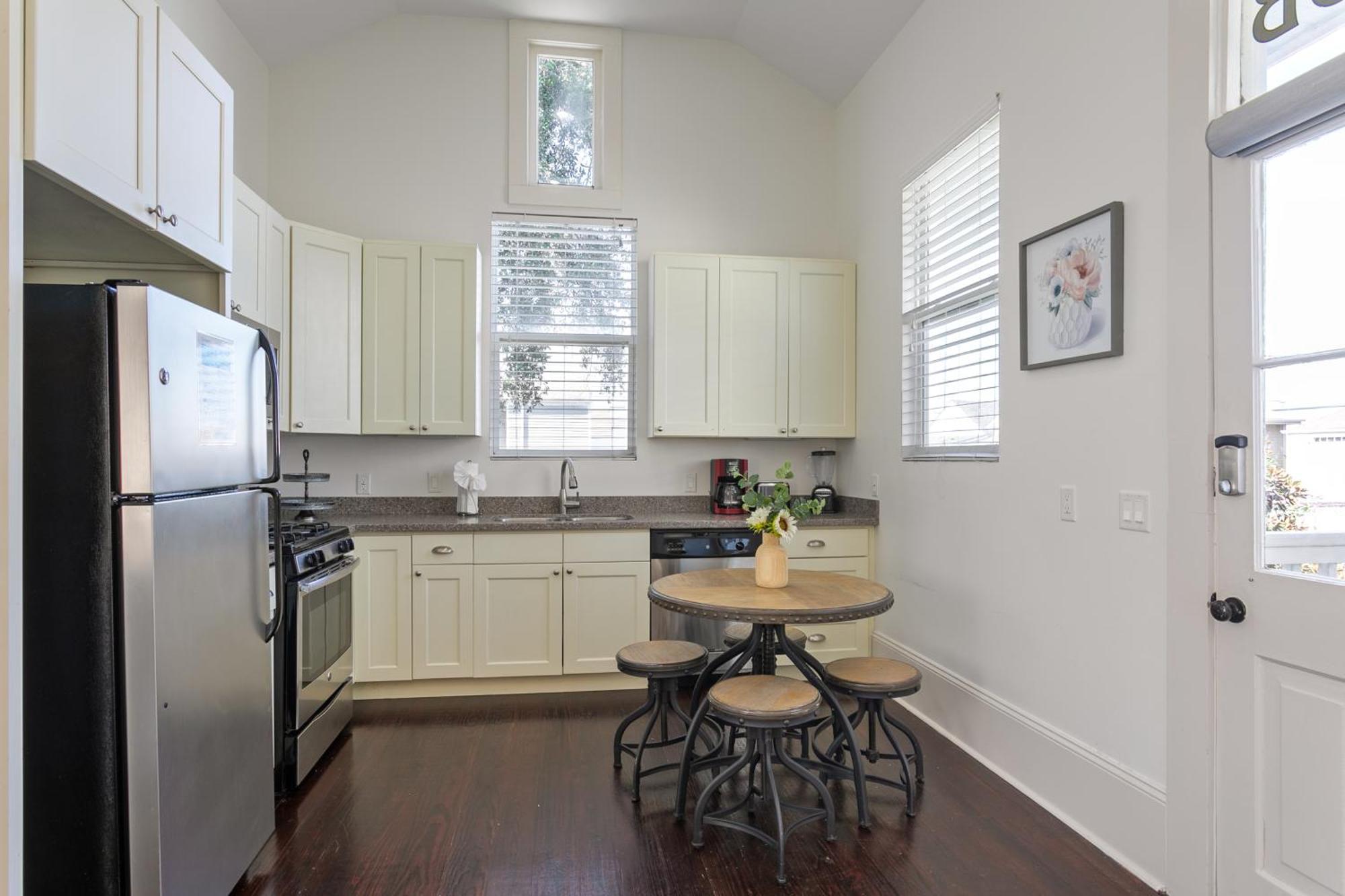 Appartamento Charming 2Br On Carondelet By Hosteeva New Orleans Esterno foto