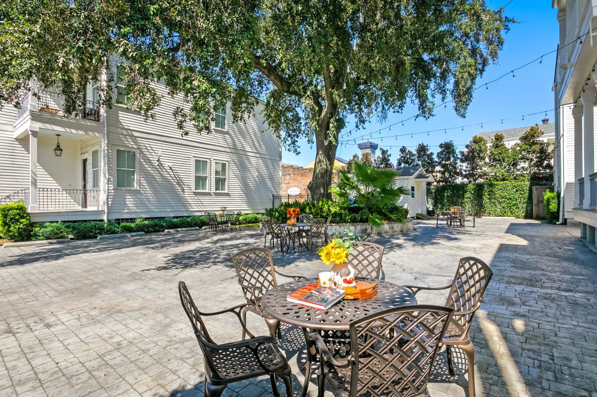 Appartamento Charming 2Br On Carondelet By Hosteeva New Orleans Esterno foto