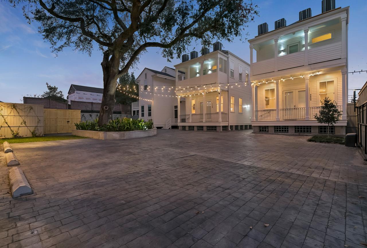 Appartamento Charming 2Br On Carondelet By Hosteeva New Orleans Esterno foto