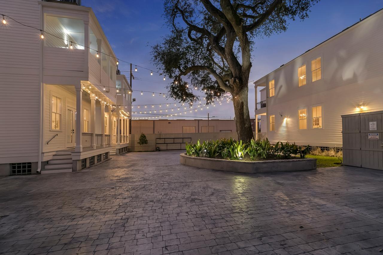 Appartamento Charming 2Br On Carondelet By Hosteeva New Orleans Esterno foto