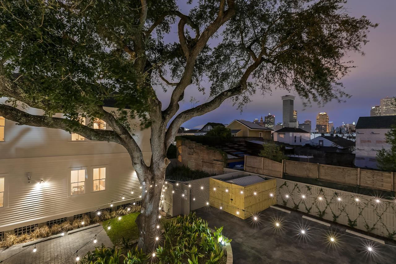 Appartamento Charming 2Br On Carondelet By Hosteeva New Orleans Esterno foto